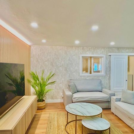 Apartamento Home Santo サンティアゴ・デ・コンポステーラ エクステリア 写真