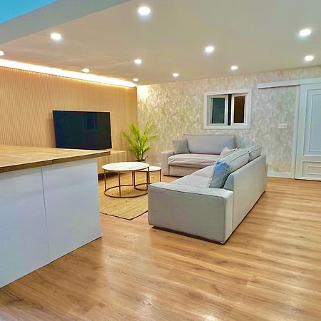 Apartamento Home Santo サンティアゴ・デ・コンポステーラ エクステリア 写真
