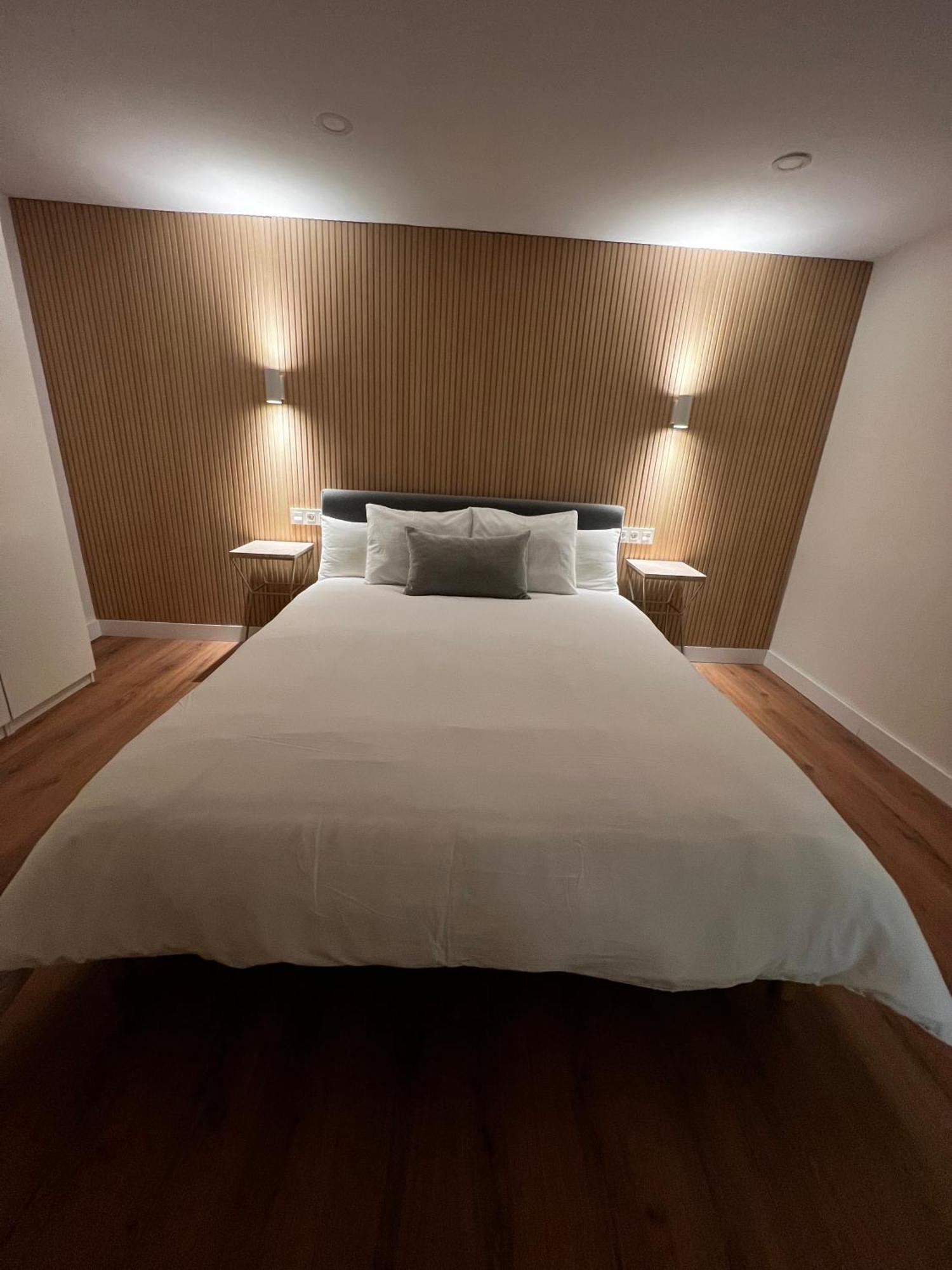 Apartamento Home Santo サンティアゴ・デ・コンポステーラ エクステリア 写真
