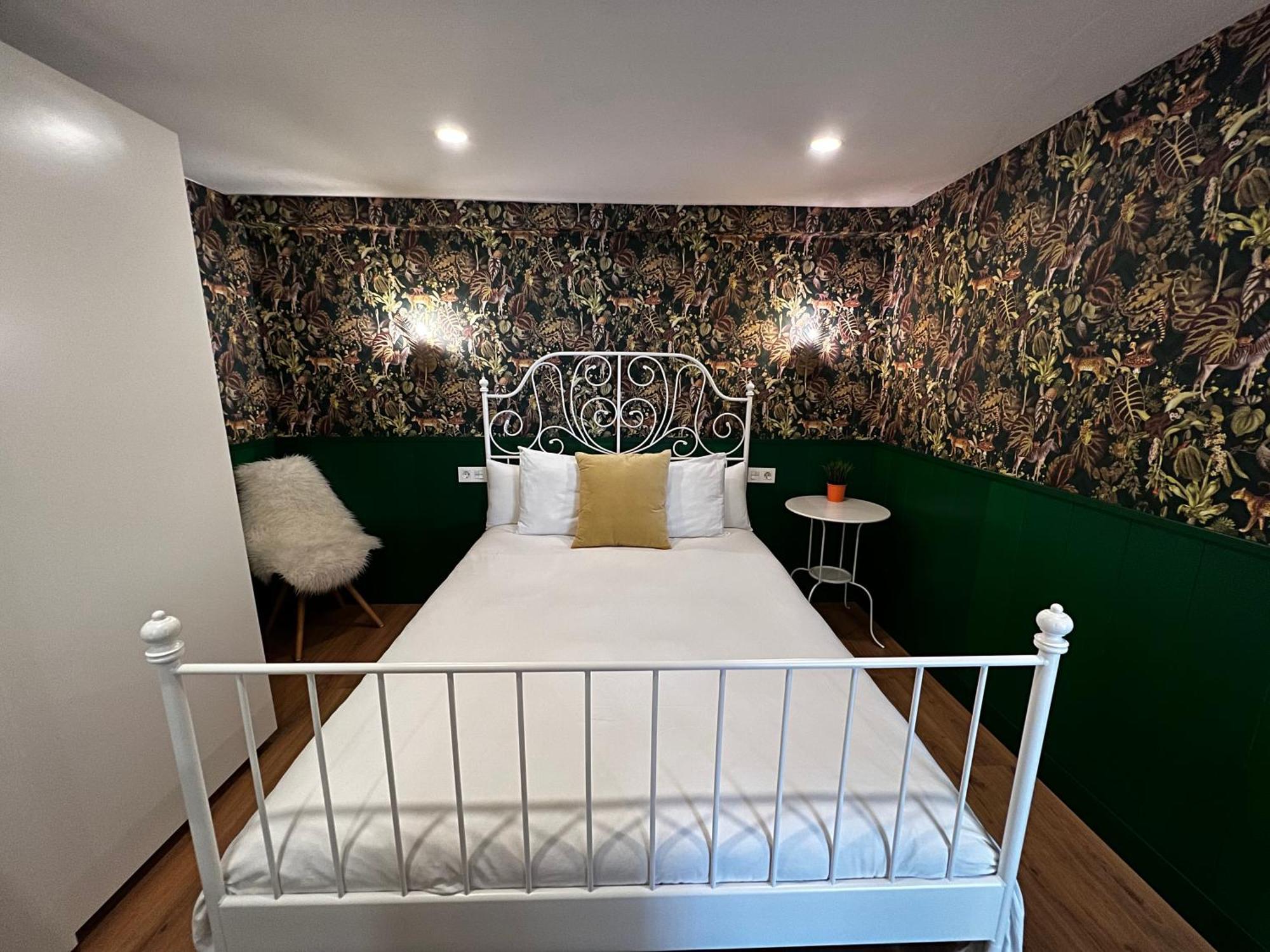Apartamento Home Santo サンティアゴ・デ・コンポステーラ エクステリア 写真