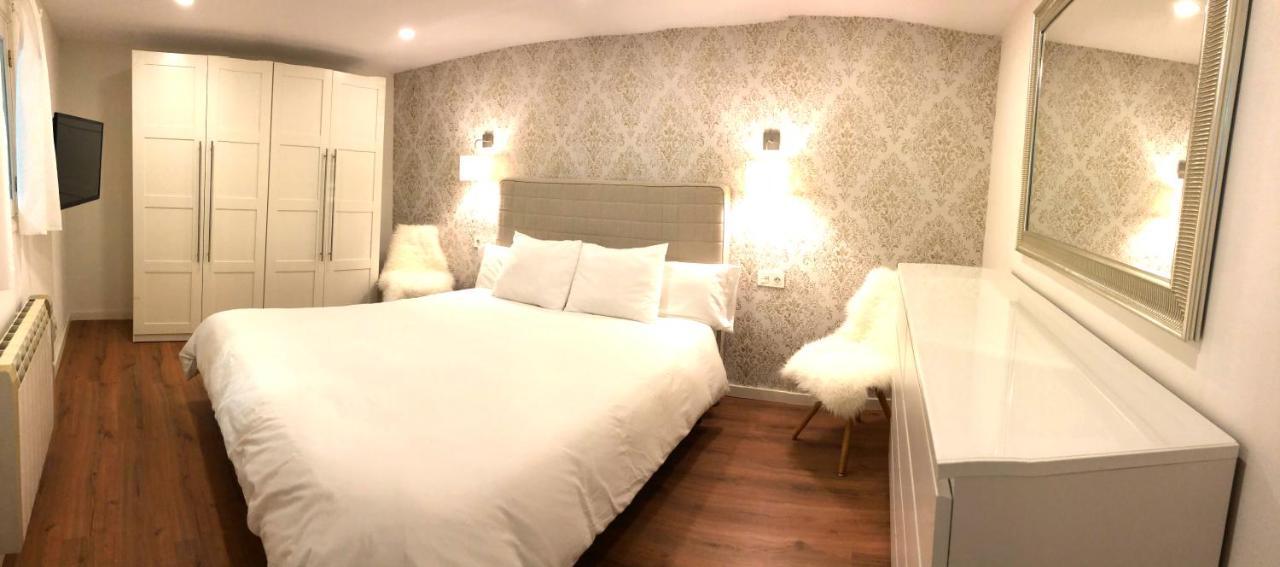 Apartamento Home Santo サンティアゴ・デ・コンポステーラ エクステリア 写真